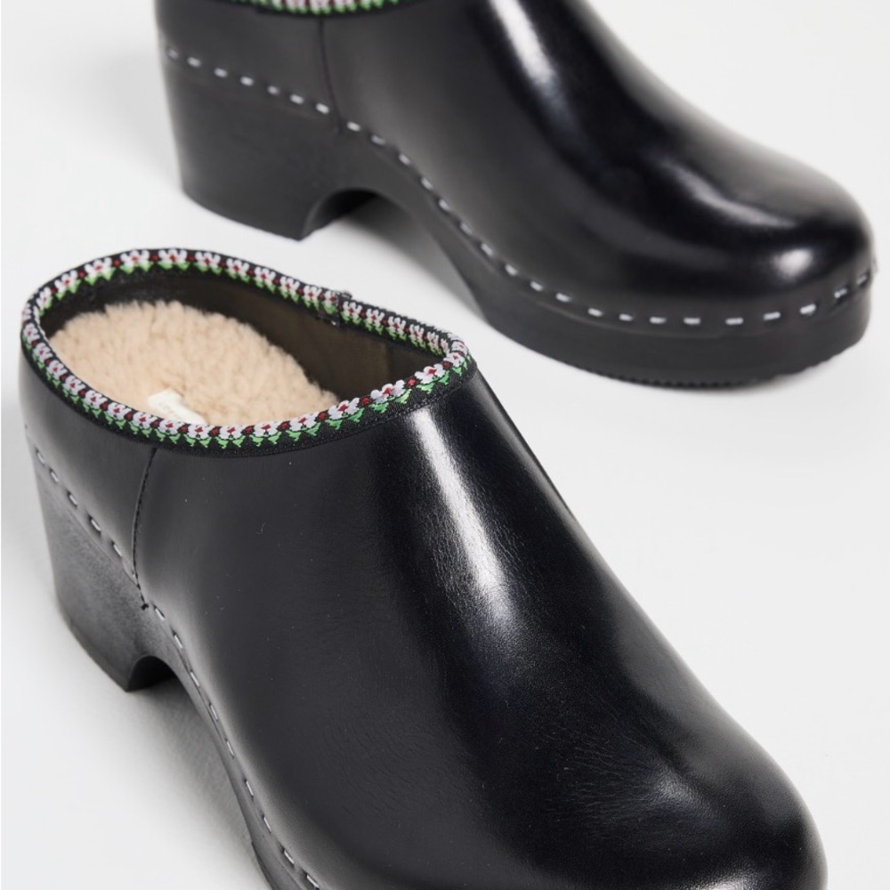 Loeffler Randall Maude Black Leather Clogs with Floral Trim